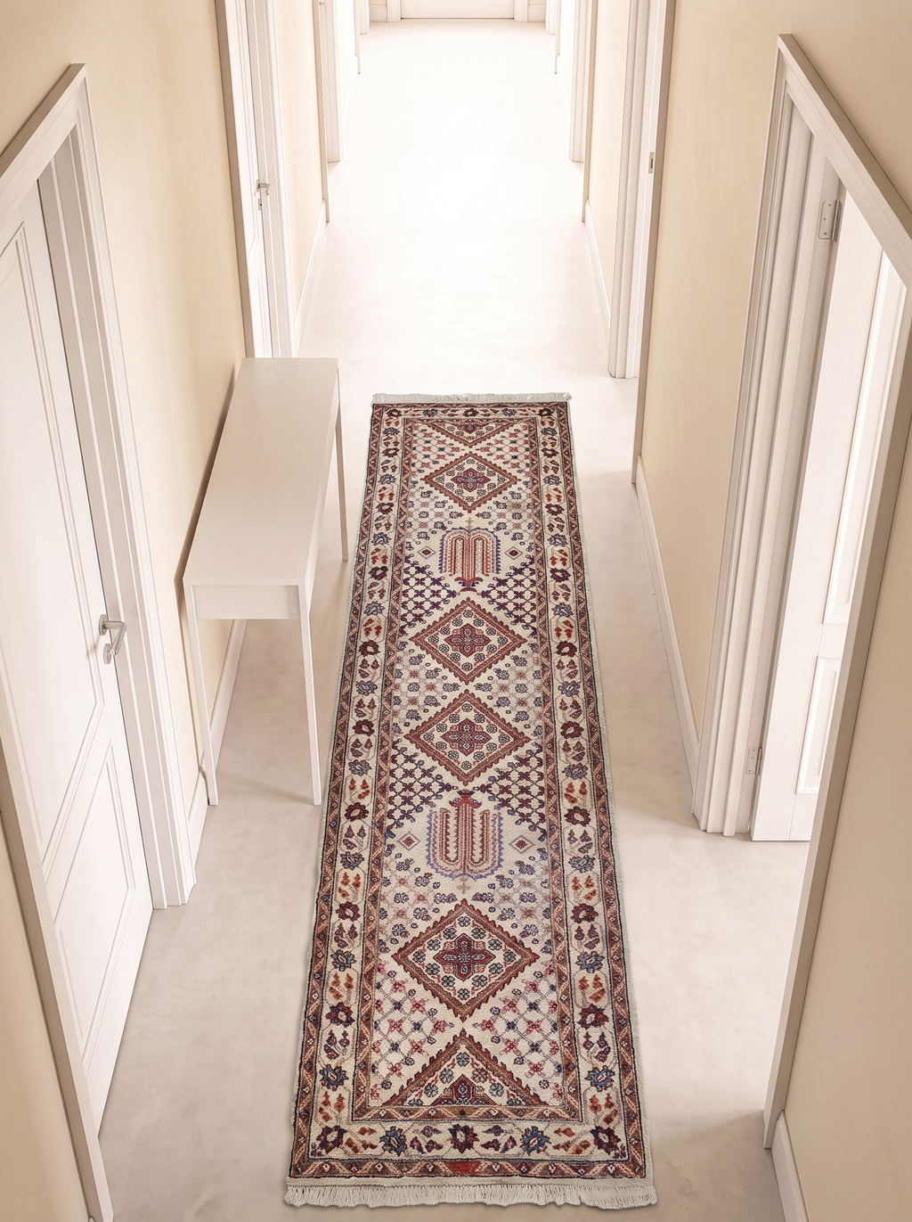 Indo Täbriz 303x80 cm i hallen