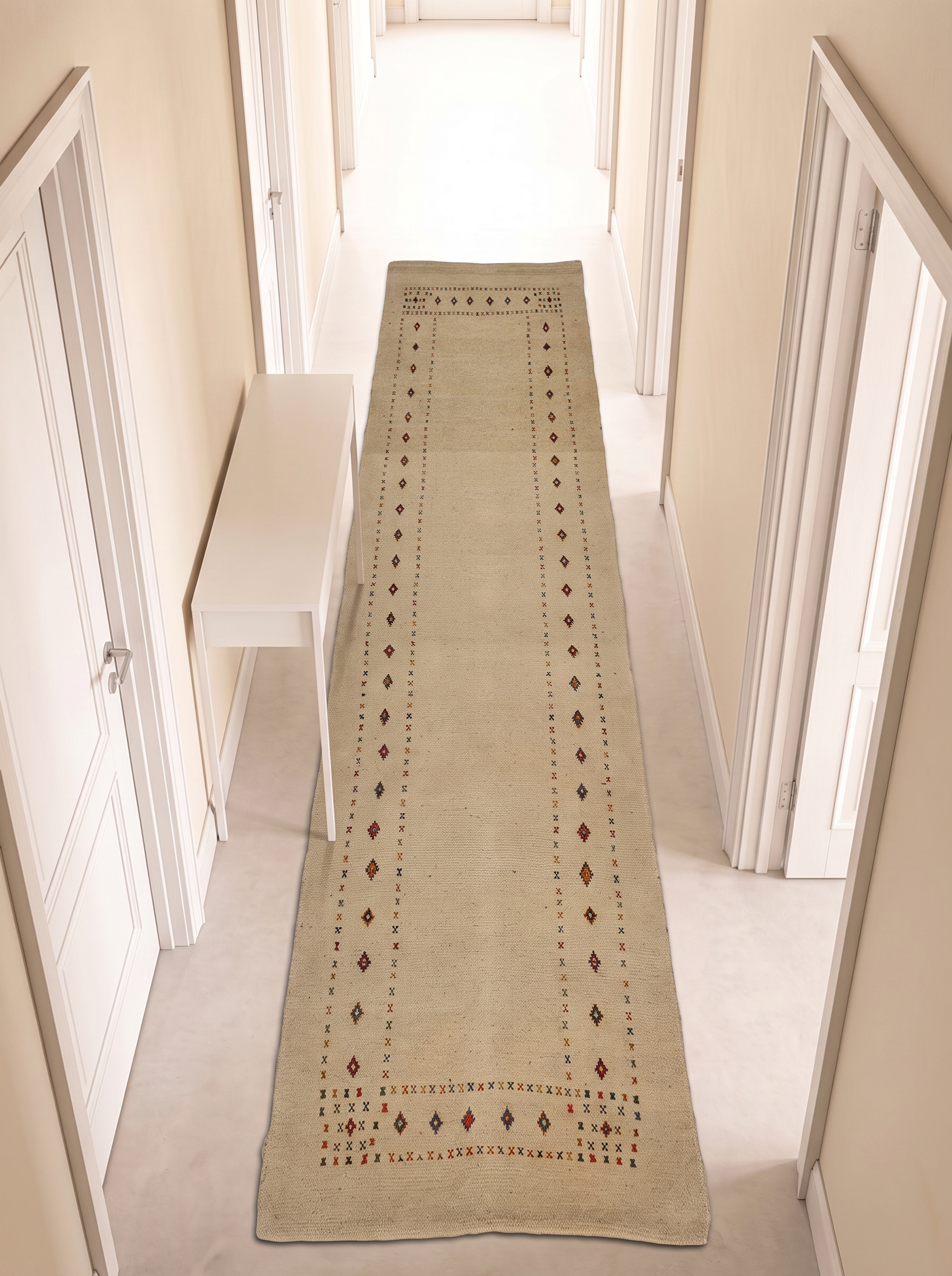 Loribaft 246x80 cm i hallen