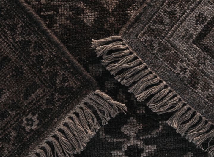Svarta mattor, närbild på textur